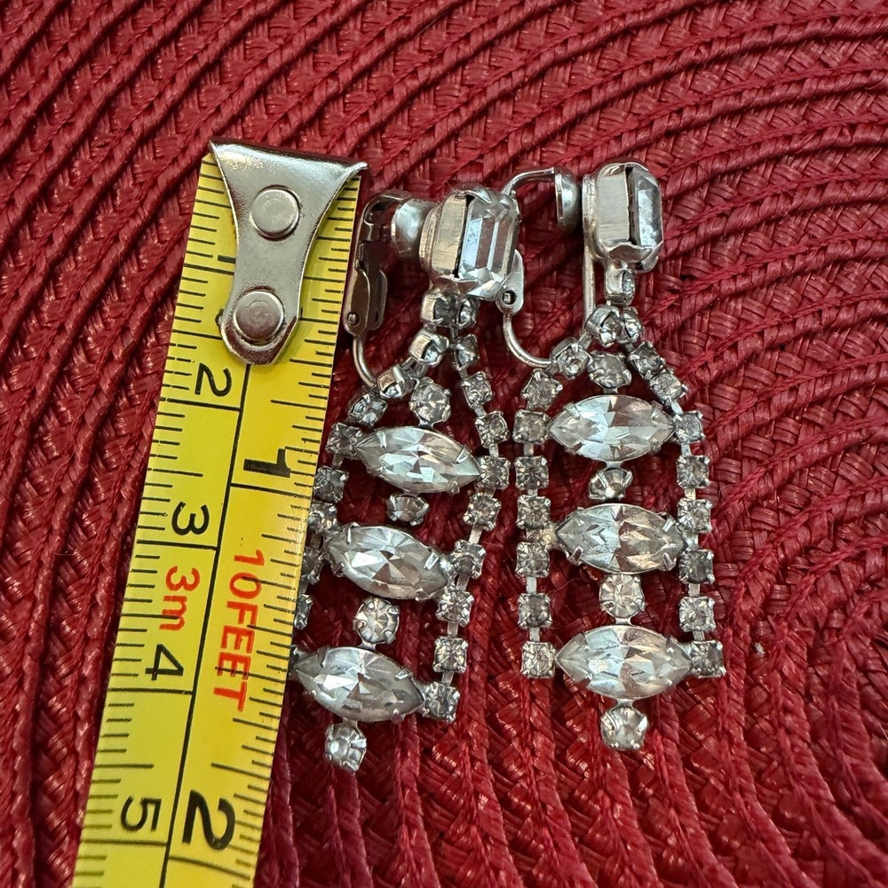 Vintage Rhinestone Chandelier Dangle Earrings Clip On Marquise Emerald Cut 2" 8g - Picture 3 of 8